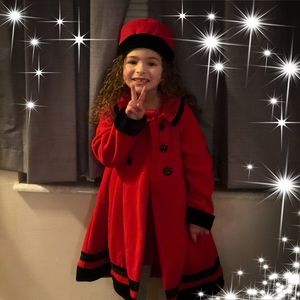 Meet your Posher, Dora